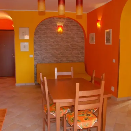 Arancio Apartment *